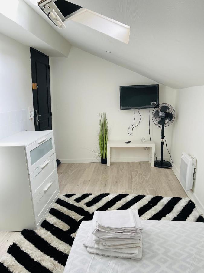 Petit Appartement T2 A 5 Min De La Gare Бордо Екстериор снимка